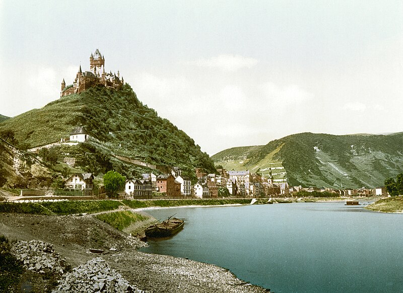 Archivo:BurgCochem1900.jpg