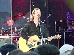 Travis Tritt at Celebrate Virginia Live, 2009