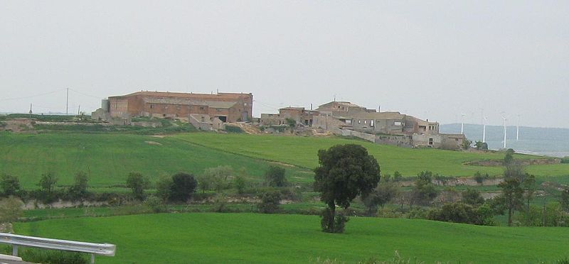 File:Vista general d'Amorós.jpg