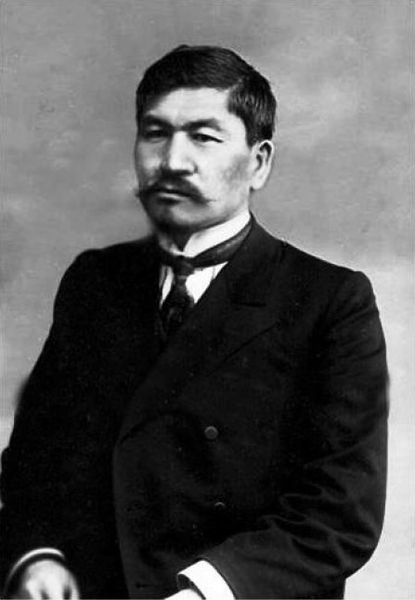 Файл:Alikhan Bukeikhanov in 1906.jpg