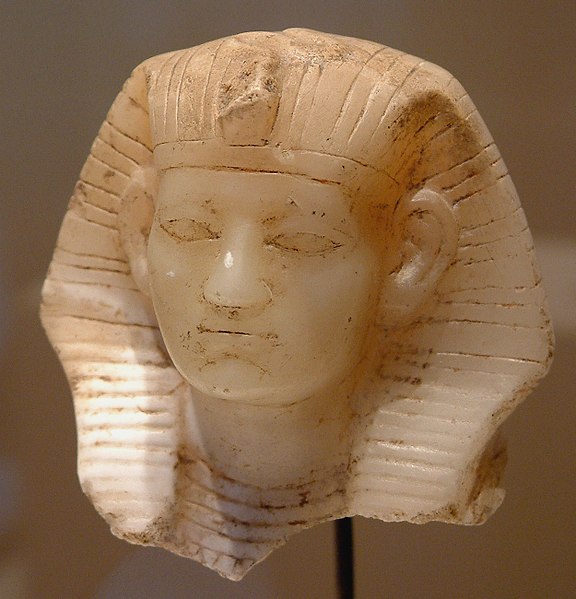 File:Egypte louvre 231 visage.jpg