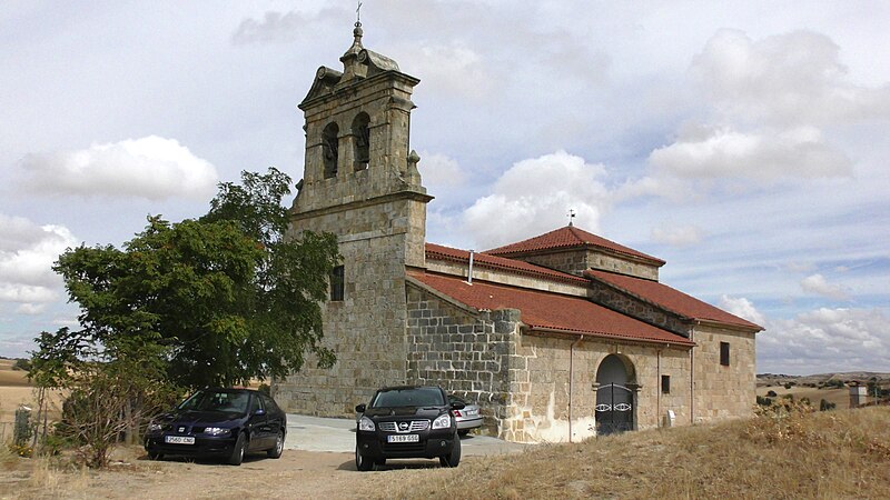 Archivo:Peleas de Arriba. Iglesia.jpg