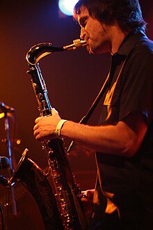 Skerik Headhunters 2005.jpg