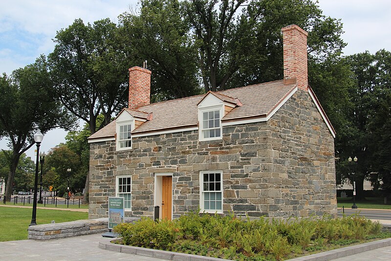 File:Lockkeeper's House.jpg