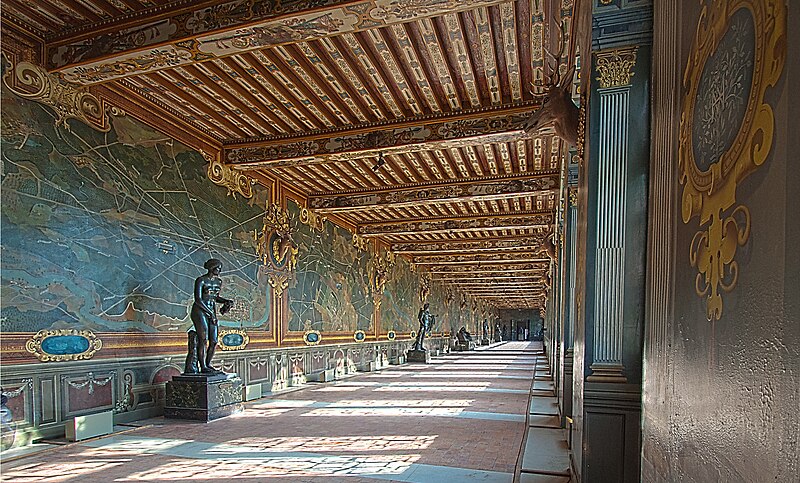 File:Palace of Fontainebleau 030.jpg