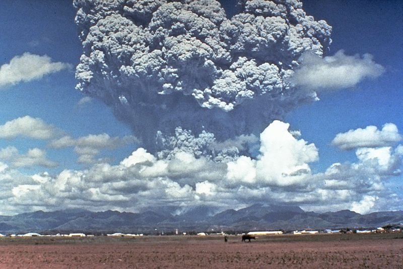 File:Pinatubo91eruption plume.jpg