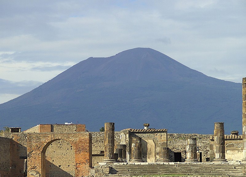 Файл:Pompei und Vesuv edit.JPG