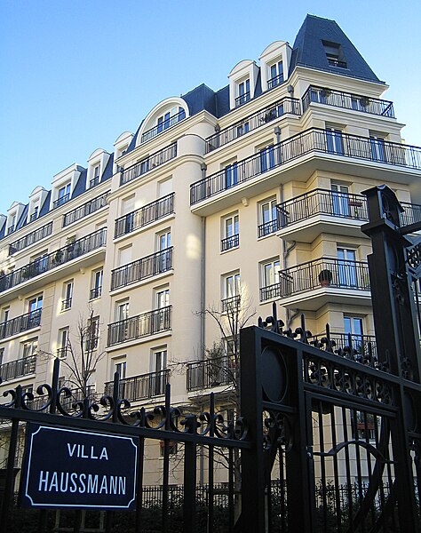 File:Villa-haussmann.jpg