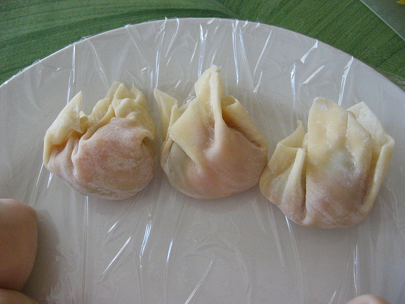 File:Wonton raw.JPG