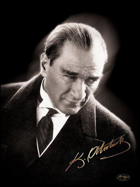 Файл:Atatürk with his signature.jpg