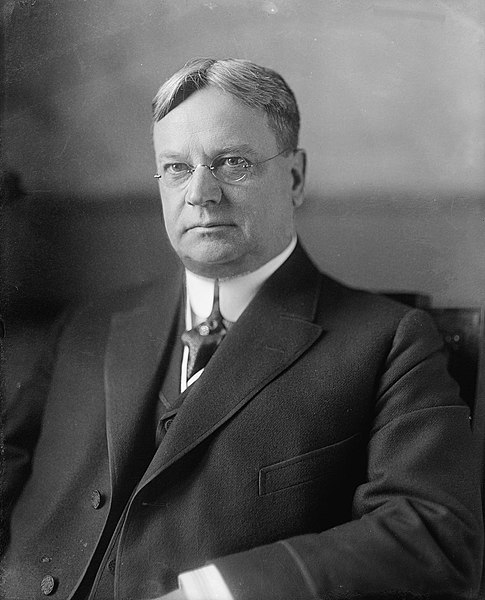 Файл:Hiram Warren Johnson.jpg