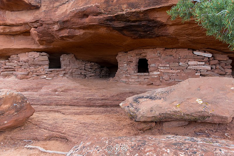 File:Puebloan Pantry.jpg