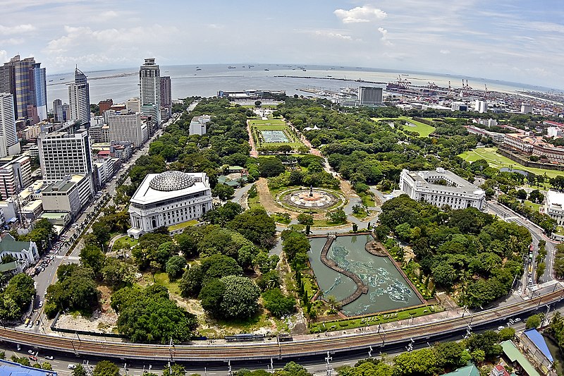 File:Rizal Park from above.jpg