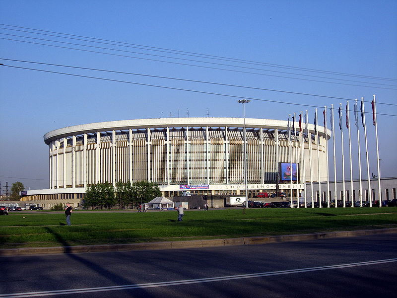 Файл:Sankt-Petěrburg, stadion.jpg