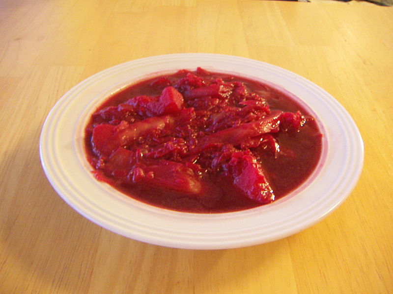 Archivo:Borscht.jpg