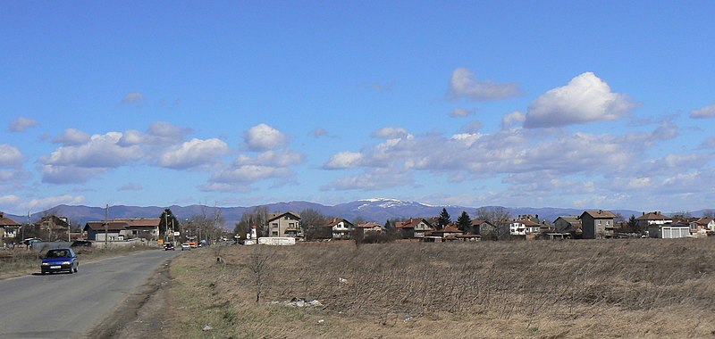 Файл:Busmantsi-village-Bulgaria.jpg