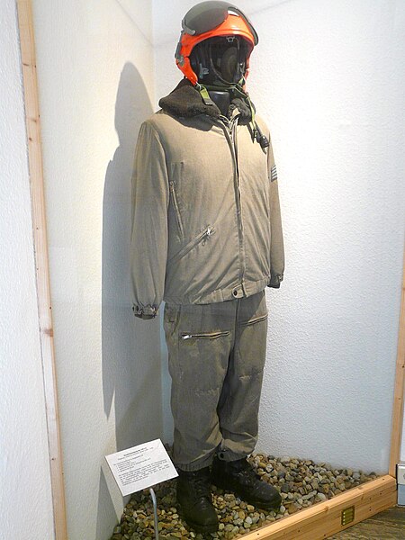 File:GDR AF Flying-suit.jpg