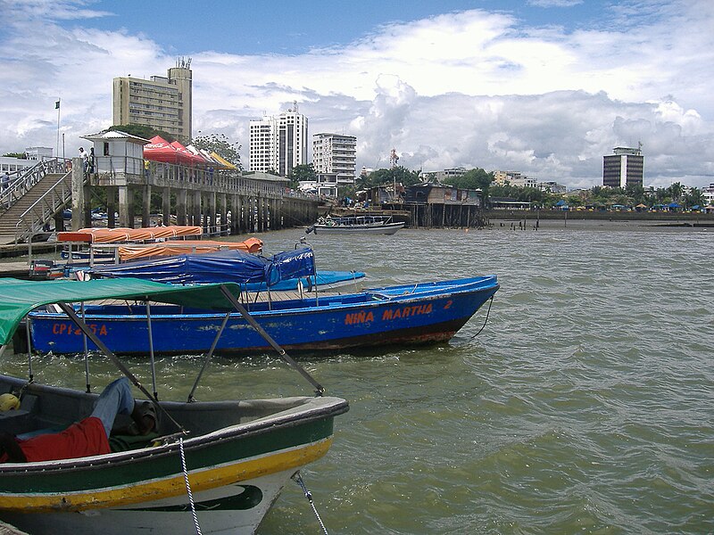 Archivo:Muelle Buenaventura.jpg