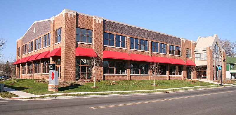 File:South-bend-studebaker-museum-new.jpg