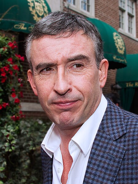 Archivo:Steve Coogan 2013.jpg