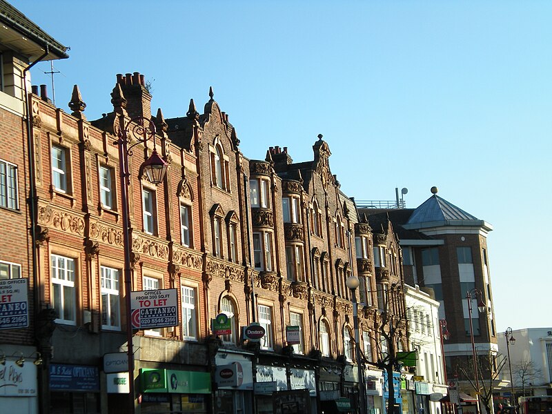 File:SurbitonPlace.JPG