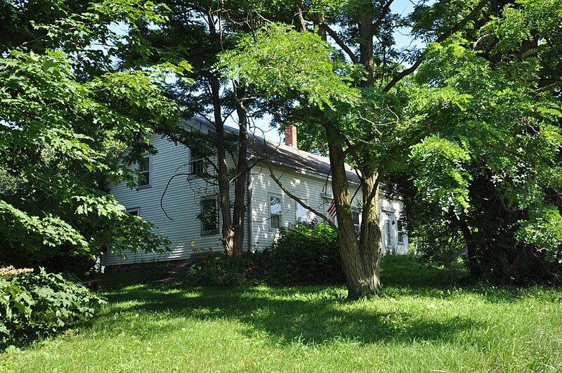 File:FerrisburghVT FieldFarm.jpg