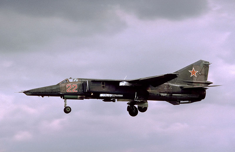 Файл:MiG-27 (12142275523).jpg