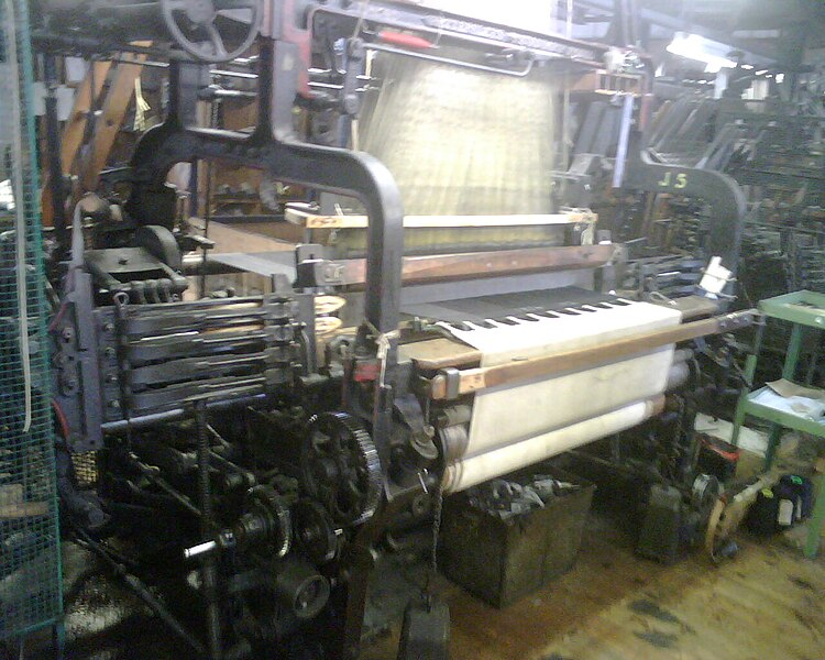 File:Moxon Hattersley Jacquard Loom.jpg