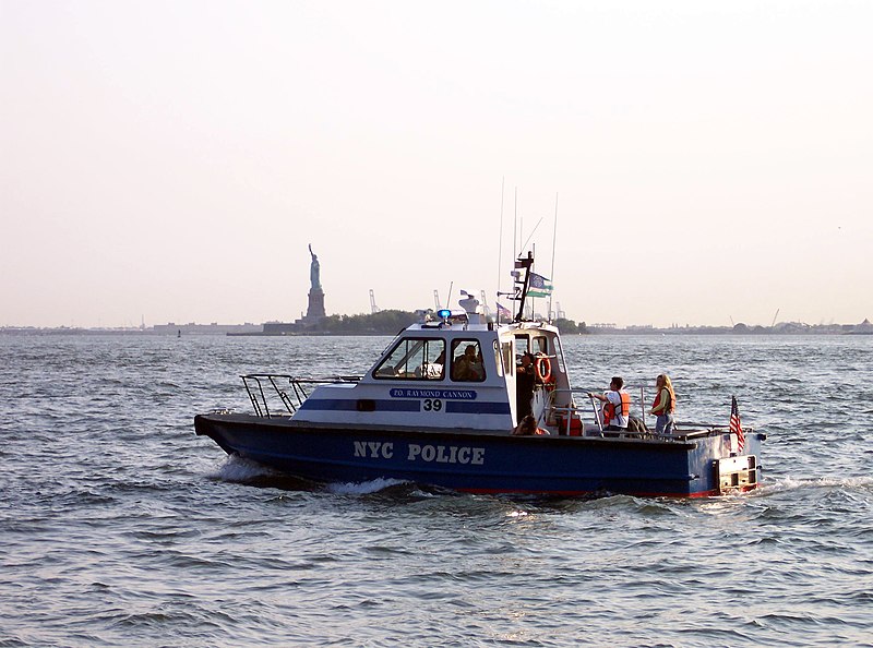 Файл:NYPD boat99pct.jpg