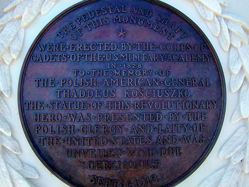 File:Kosciuskos' Plaque (East Side).jpg