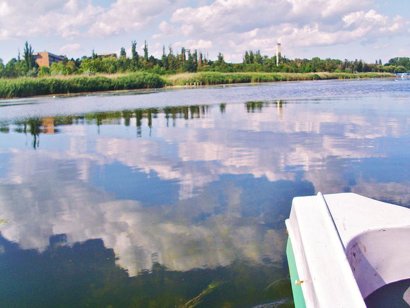 File:Lago Amara.JPG