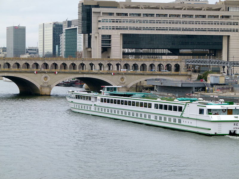 File:Bercy Ministère des Finances.JPG