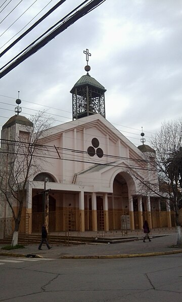 Archivo:Basilica Rengo 1.jpg