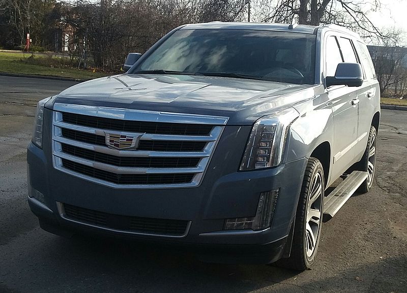 File:Cadillac Escalade GMTK2XX.jpg