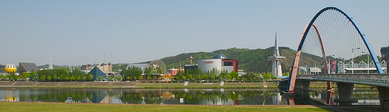 Archivo:Daejeon Expo Science Park.jpg