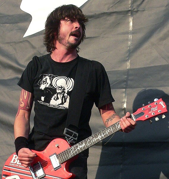 Файл:Dave grohl modified.jpg