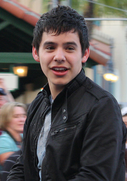 Archivo:David Archuleta in parade.jpg