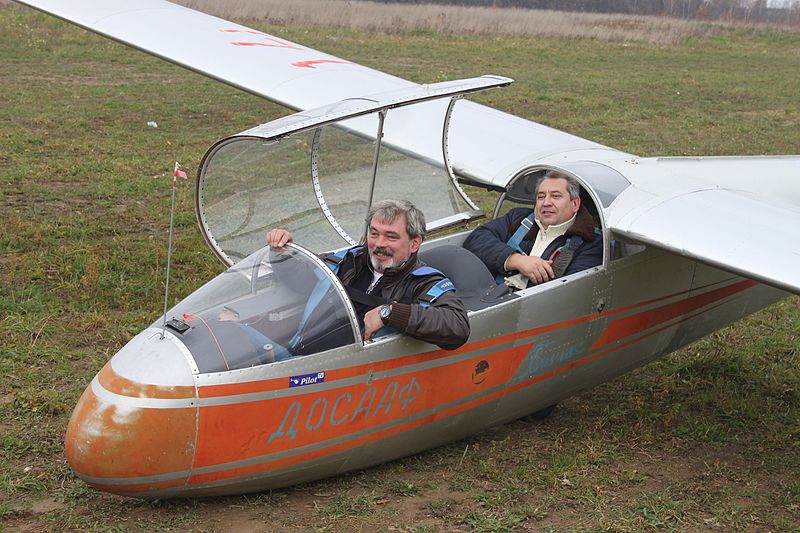 Файл:Farikh-Ryabchinskii-sailplane-Shevlino.jpg