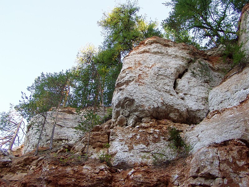 Файл:Golubino cave 8.JPG