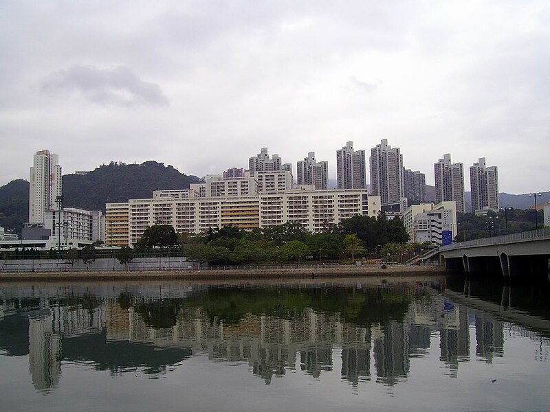 File:HK WoCheEstate Overview.JPG