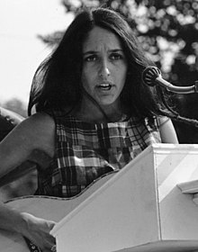 Joan Baez 1963 crop.jpg