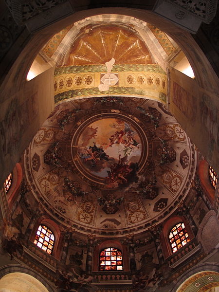 Archivo:San Vitale Ravenna Kuppel.jpg