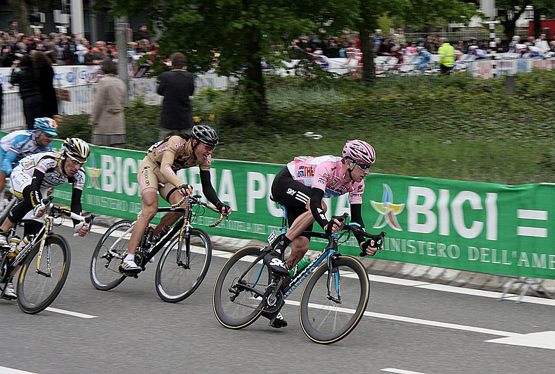 Archivo:Wiggins Giro d'Italia 2.jpg