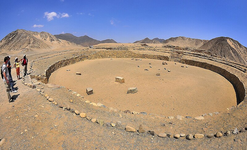 Файл:Caral-Supe in Peru.jpg