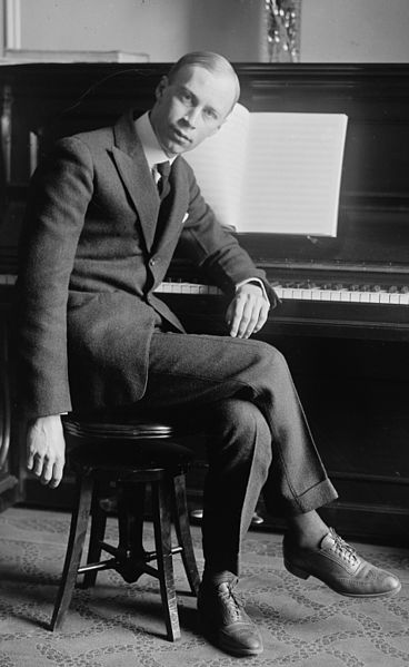 Archivo:Sergei Prokofiev 03.jpg