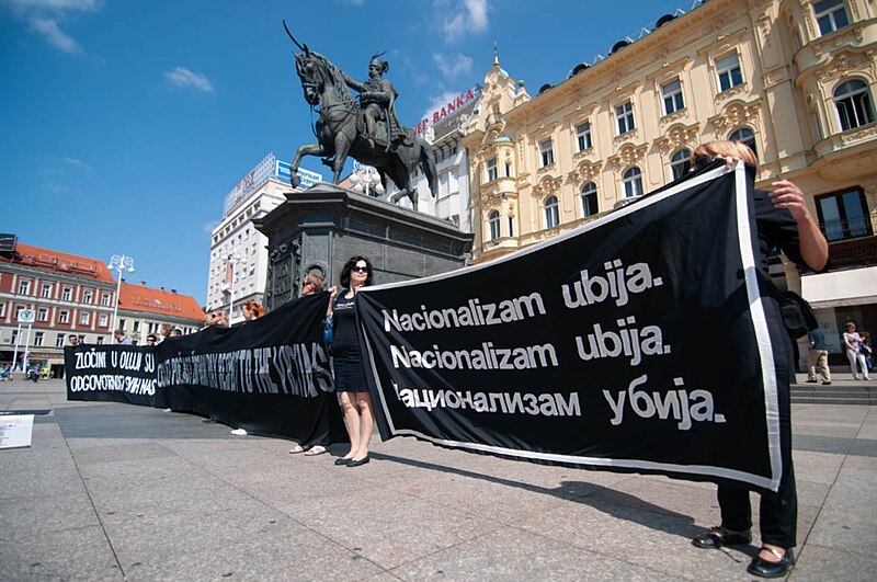 File:Storm, Zagreb 2014.jpg