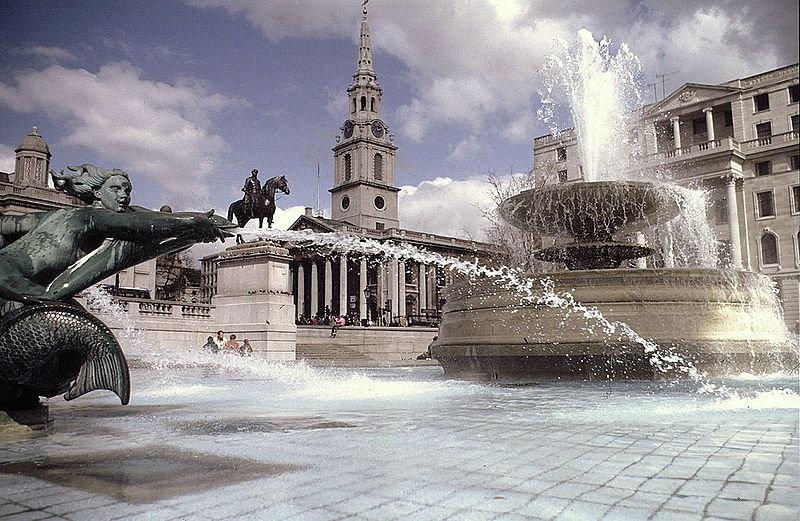 Файл:Trafalgar Square.jpg