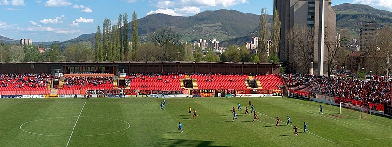 File:Bilino Polje Panorama.jpg