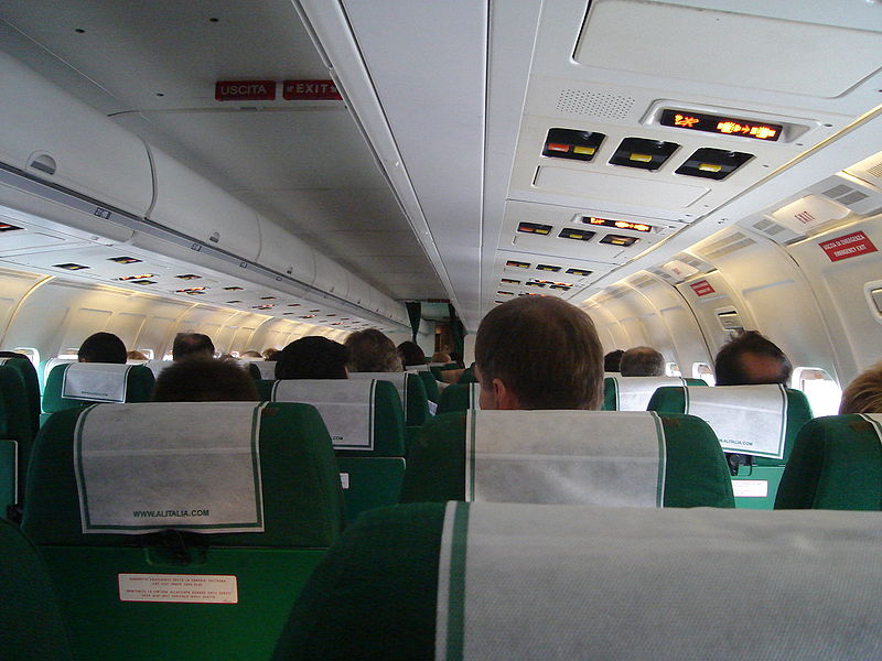 Archivo:MD-82 interior.jpg