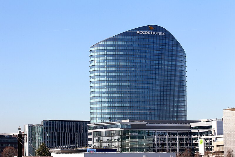 File:Sequana Accorhotels.jpg